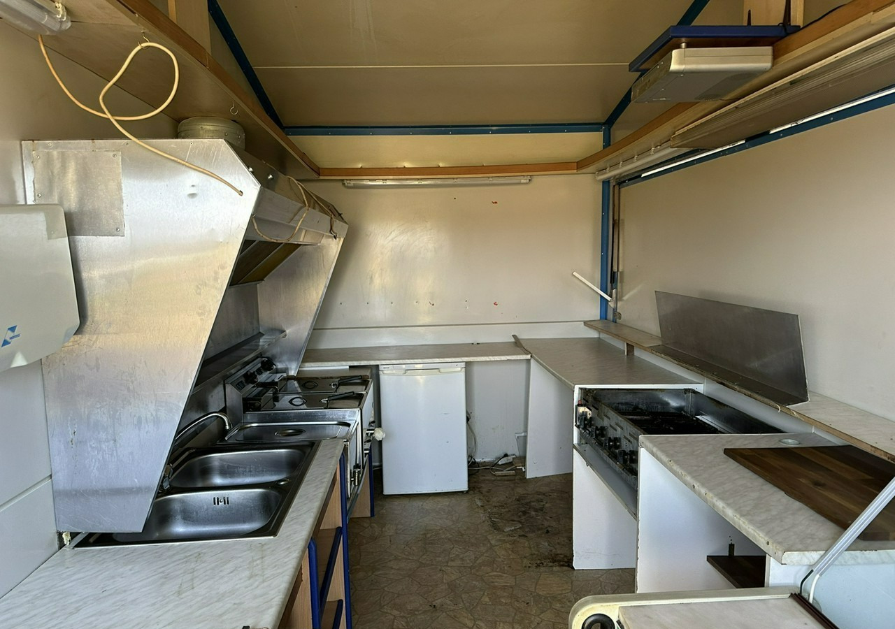 Inna Inny Smażalnia ryb Autosklep Gastronomiczna food truck foodtruck sklep 20 - Verkoopwagen: afbeelding 2 Inna Inny Smażalnia ryb Autosklep Gastronomiczna food truck foodtruck sklep 20 - Verkoopwagen: afbeelding 2
