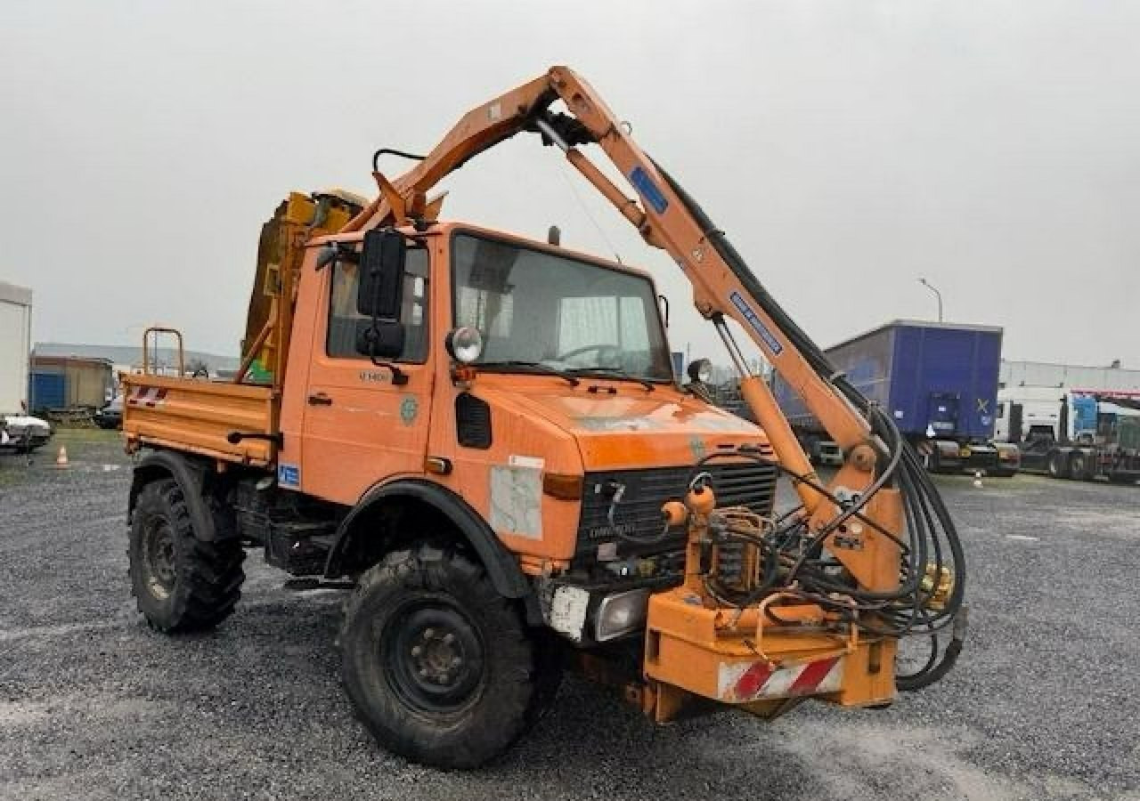 Inna Inny Unimog 4X4 Kosiarka bijakowa teleskopowa posypywarka pług odśnieżark - Vrachtwagen met open laadbak, Gemeentelijke machine/ Speciaal: afbeelding 1 Inna Inny Unimog 4X4 Kosiarka bijakowa teleskopowa posypywarka pług odśnieżark - Vrachtwagen met open laadbak, Gemeentelijke machine/ Speciaal: afbeelding 1