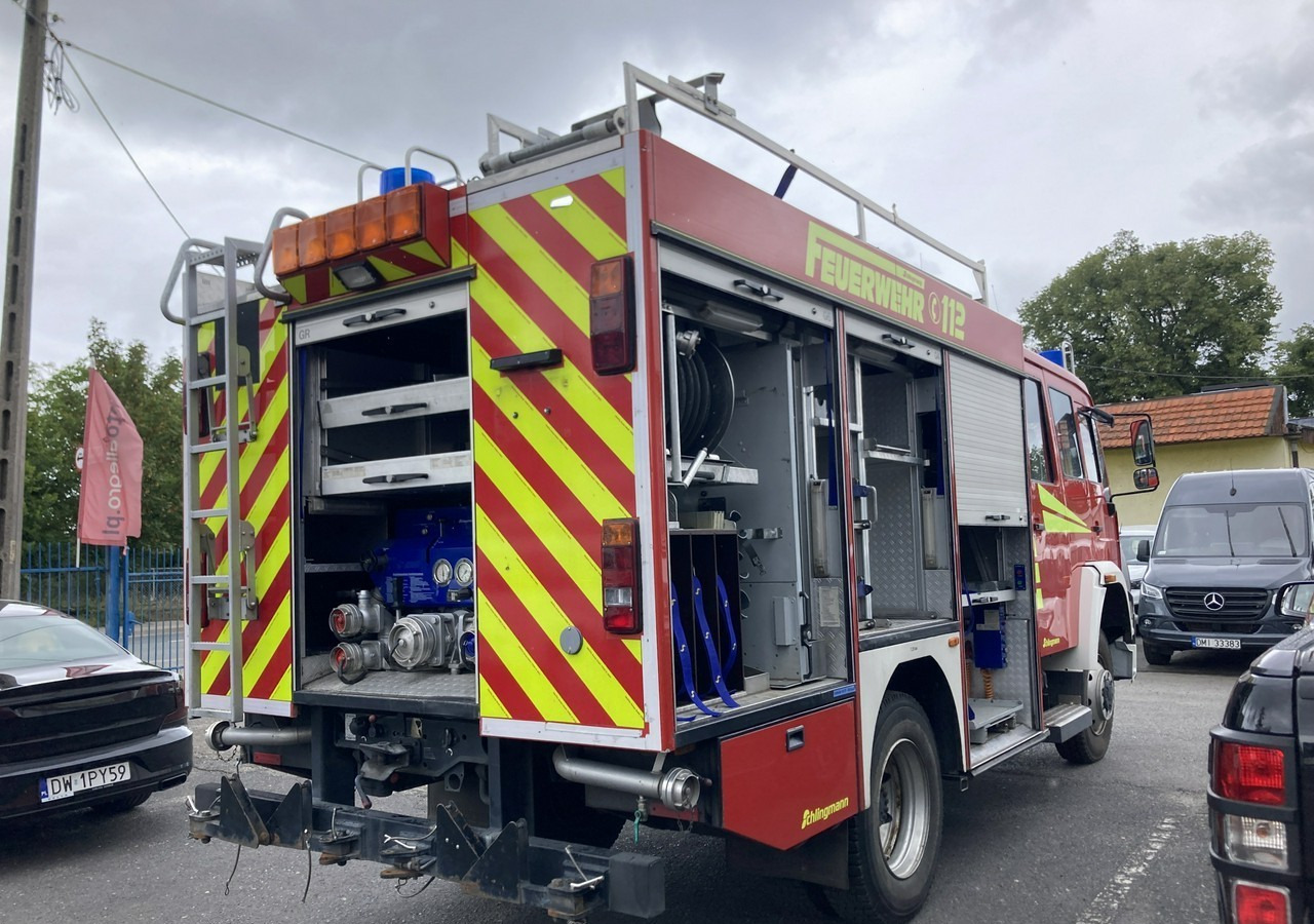 MAN MAN 15,250 Straż pożarna gaśnicza 9-oso 4X4 Wóz strażacki 2003 MAN 15,250 Straż pożarna gaśnicza 9-osobowa 4X4 Wóz strażacki 2003 - Brandweerwagen: afbeelding 3 MAN MAN 15,250 Straż pożarna gaśnicza 9-oso 4X4 Wóz strażacki 2003 MAN 15,250 Straż pożarna gaśnicza 9-osobowa 4X4 Wóz strażacki 2003 - Brandweerwagen: afbeelding 3