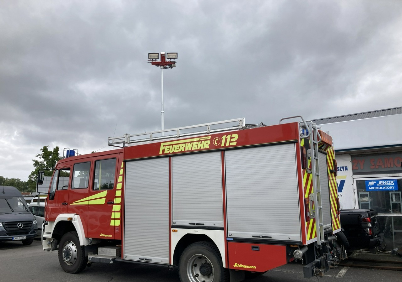 MAN MAN 15,250 Straż pożarna gaśnicza 9-oso 4X4 Wóz strażacki 2003 MAN 15,250 Straż pożarna gaśnicza 9-osobowa 4X4 Wóz strażacki 2003 - Brandweerwagen: afbeelding 5 MAN MAN 15,250 Straż pożarna gaśnicza 9-oso 4X4 Wóz strażacki 2003 MAN 15,250 Straż pożarna gaśnicza 9-osobowa 4X4 Wóz strażacki 2003 - Brandweerwagen: afbeelding 5