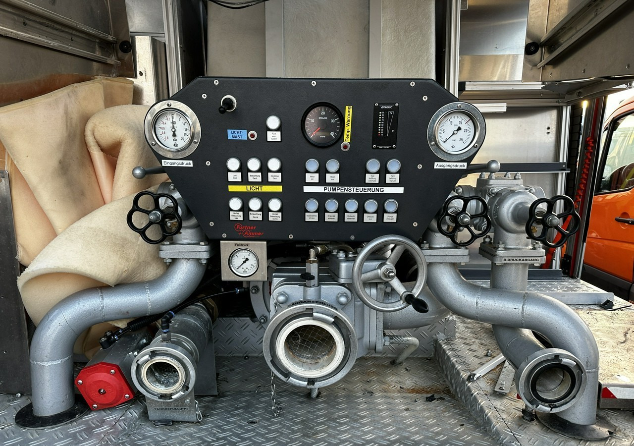 Mercedes-Benz Inny Mercedes-Benz Atego 918 Straż Pożarna 4X4 2006 - Brandweerwagen: afbeelding 2 Mercedes-Benz Inny Mercedes-Benz Atego 918 Straż Pożarna 4X4 2006 - Brandweerwagen: afbeelding 2