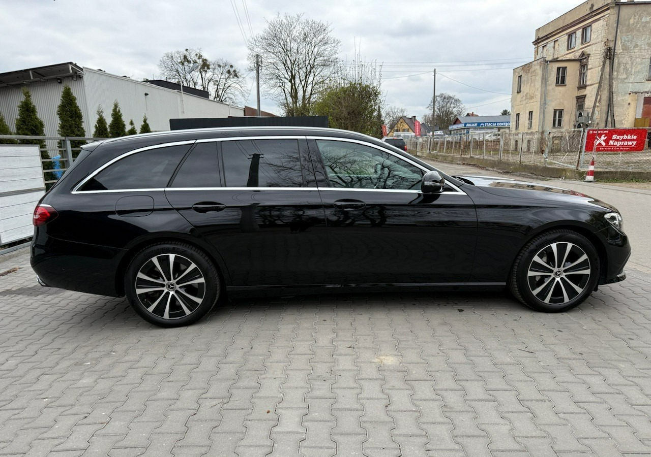 Mercedes-Benz Klasa E E300de EQ-Power Hybrid 50km na prądzie 2.0d 306KM Avantgarde Panoram - Personenwagen: afbeelding 5 Mercedes-Benz Klasa E E300de EQ-Power Hybrid 50km na prądzie 2.0d 306KM Avantgarde Panoram - Personenwagen: afbeelding 5