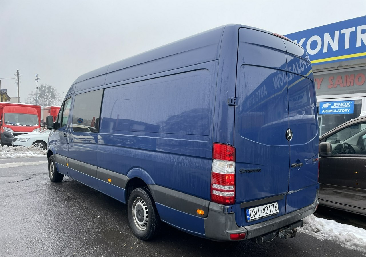 Mercedes-Benz Sprinter Sprinter 316 Maxi Brygadówka 6-osob dokka doka Klima 2010 - Bestelwagen met dubbele cabine: afbeelding 3 Mercedes-Benz Sprinter Sprinter 316 Maxi Brygadówka 6-osob dokka doka Klima 2010 - Bestelwagen met dubbele cabine: afbeelding 3