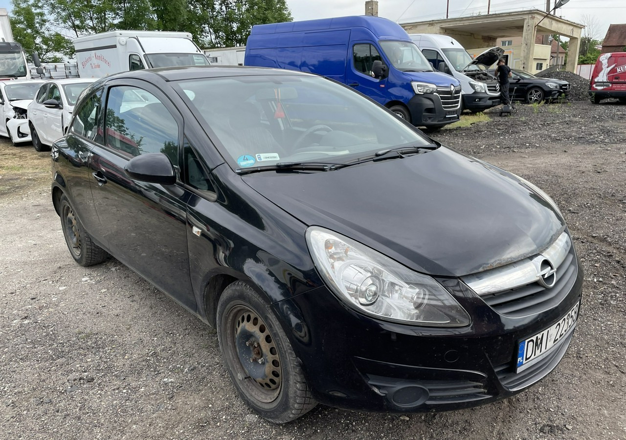 Opel Corsa D Opel Corsa 1,2-16V 80KM Klima 2008 - Hatchback: afbeelding 1 Opel Corsa D Opel Corsa 1,2-16V 80KM Klima 2008 - Hatchback: afbeelding 1