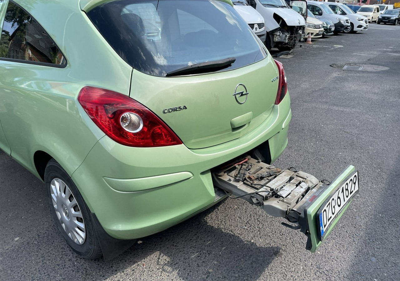 Opel Corsa D Opel Corsa 1,2-16V Klima Salon PL Bagażnik na Rowery Model 2010 - Hatchback: afbeelding 2 Opel Corsa D Opel Corsa 1,2-16V Klima Salon PL Bagażnik na Rowery Model 2010 - Hatchback: afbeelding 2