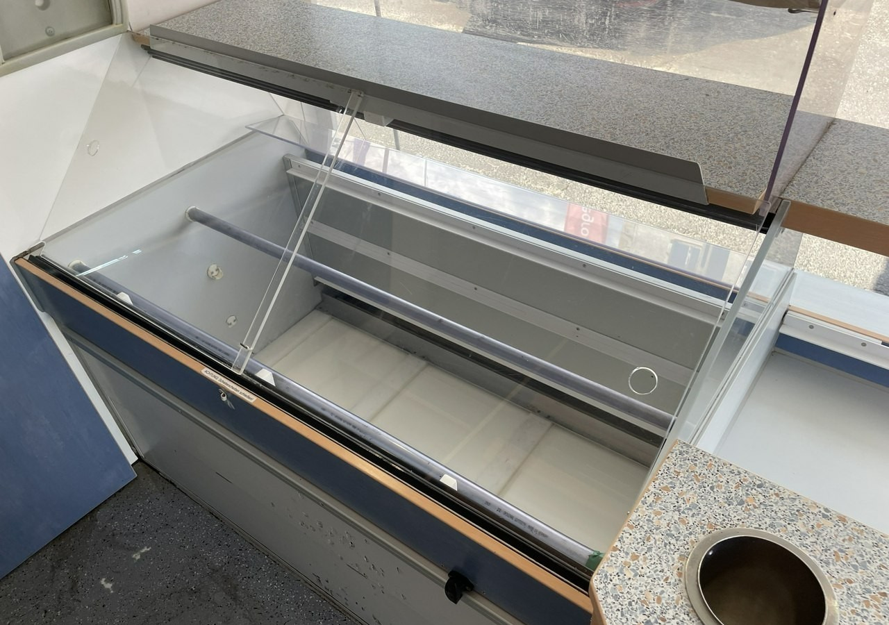 Opel Vivaro Autosklep pieczywa Sklep bar Gastronomiczny Food Truck Foodtruck 200 - Zelfrijdende verkoopwagen: afbeelding 5 Opel Vivaro Autosklep pieczywa Sklep bar Gastronomiczny Food Truck Foodtruck 200 - Zelfrijdende verkoopwagen: afbeelding 5
