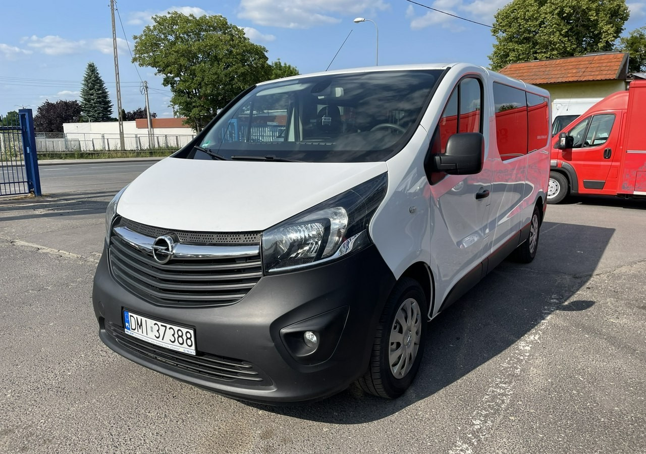 Opel Vivaro III Vivaro L2H1 LONG 1.6CDTI 121KM 2xKLIMA 9-osobowy 2019 Bezwypadkowy - Personenwagen: afbeelding 4 Opel Vivaro III Vivaro L2H1 LONG 1.6CDTI 121KM 2xKLIMA 9-osobowy 2019 Bezwypadkowy - Personenwagen: afbeelding 4