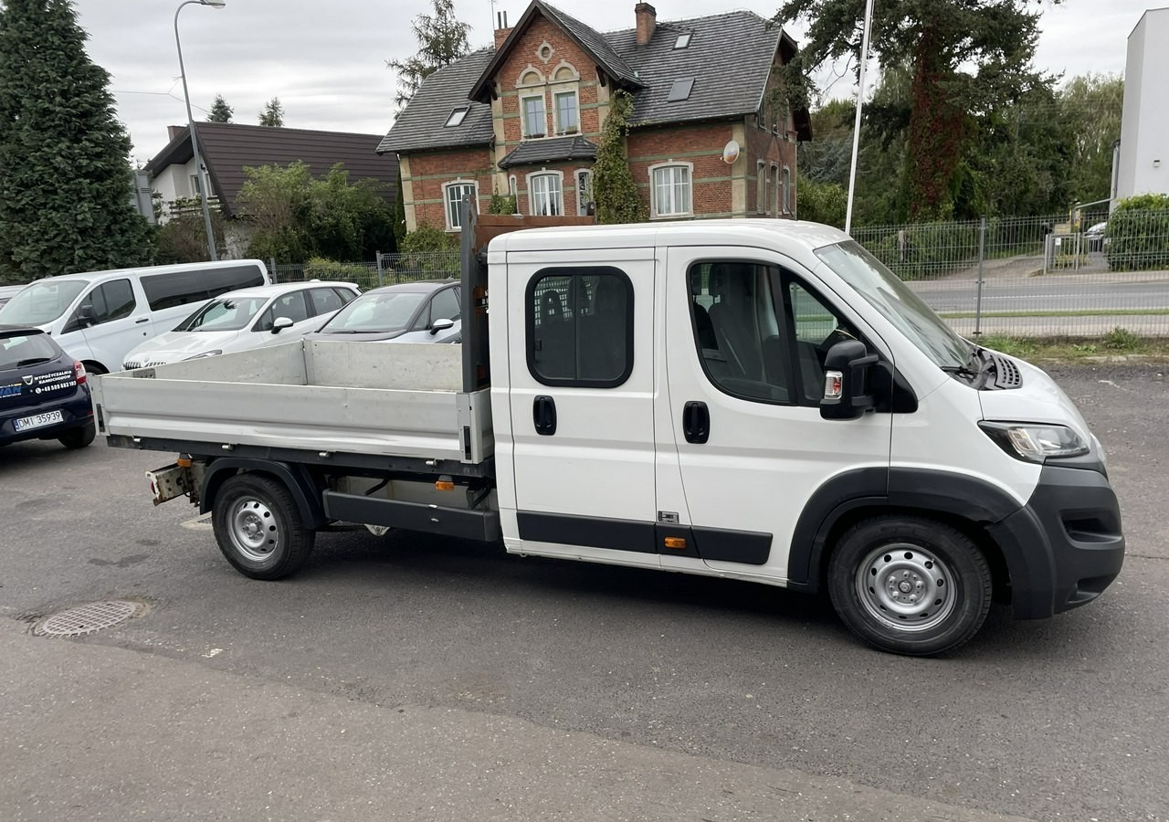 Peugeot Boxer Peugeot Boxer 2.0-130KM klima dokka Brygadówka doka 122tkm 2018 - Bestelwagen met open laadbak, Bestelwagen met dubbele cabine: afbeelding 2 Peugeot Boxer Peugeot Boxer 2.0-130KM klima dokka Brygadówka doka 122tkm 2018 - Bestelwagen met open laadbak, Bestelwagen met dubbele cabine: afbeelding 2