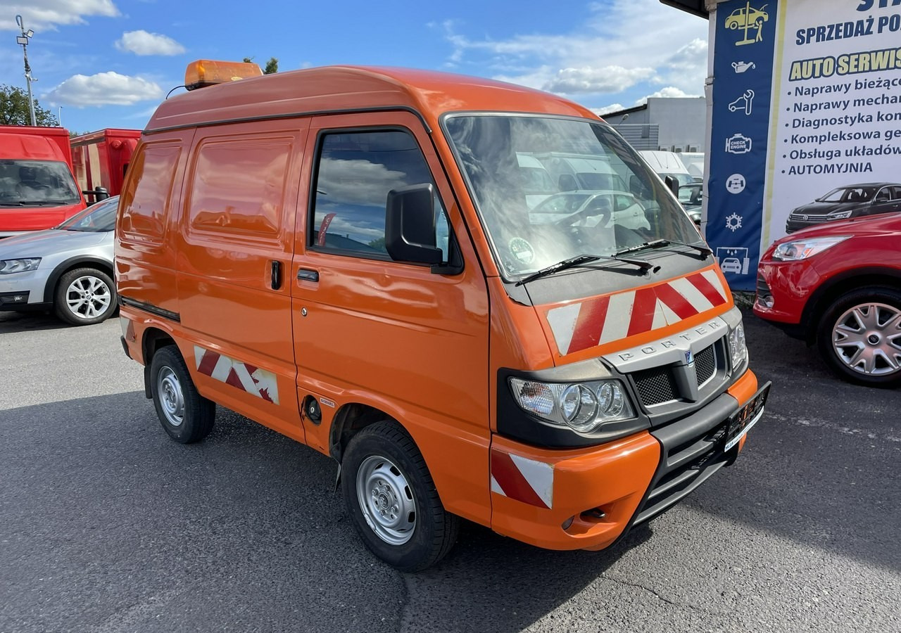 Piaggio Piaggio Porter Furgon 39348km 2x boczne drzwi 2012 - Gesloten bestelwagen: afbeelding 1 Piaggio Piaggio Porter Furgon 39348km 2x boczne drzwi 2012 - Gesloten bestelwagen: afbeelding 1