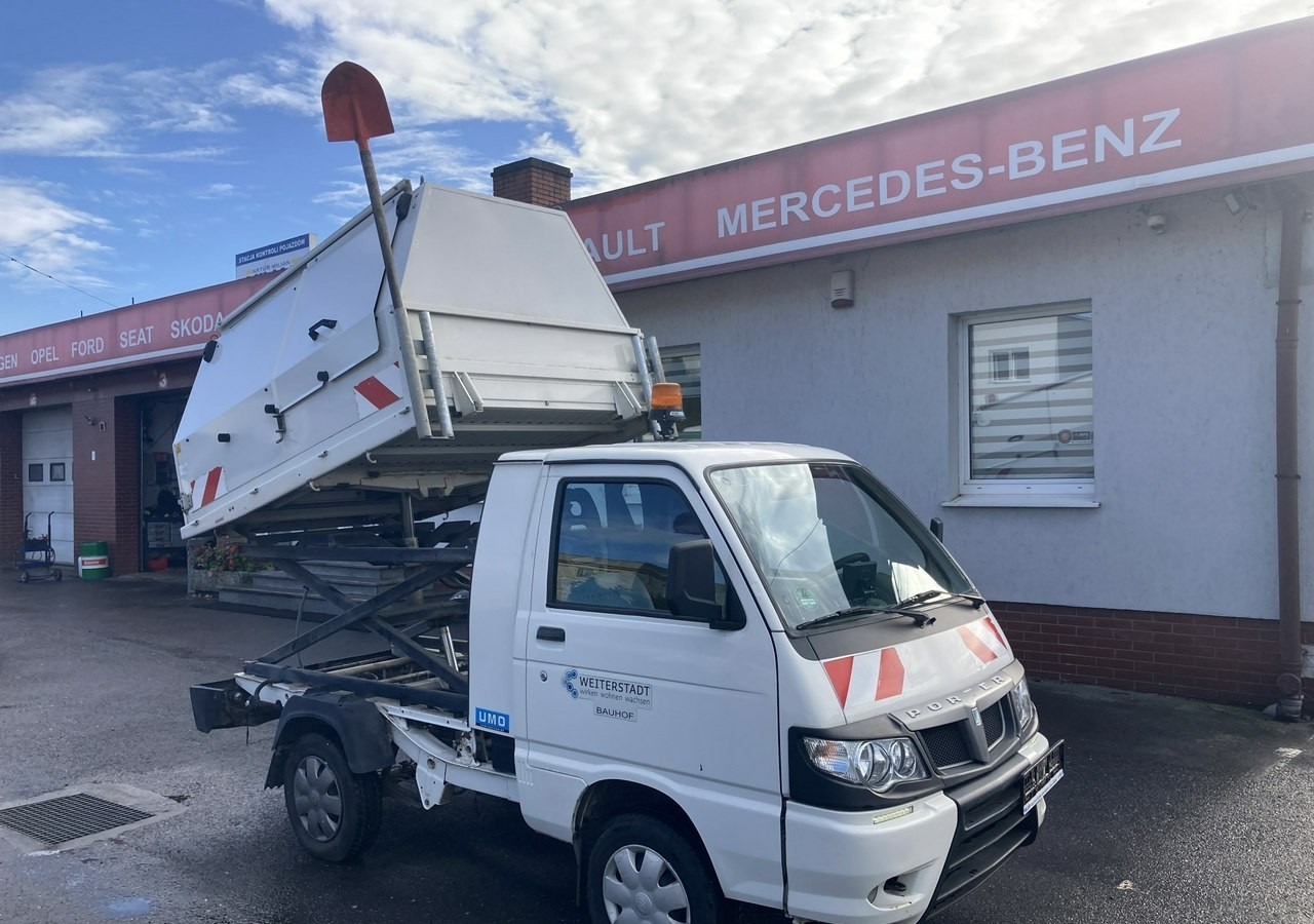 Piaggio Piaggio Porter Śmieciarka Wywrotka 2015 - Vuilniswagen: afbeelding 5 Piaggio Piaggio Porter Śmieciarka Wywrotka 2015 - Vuilniswagen: afbeelding 5