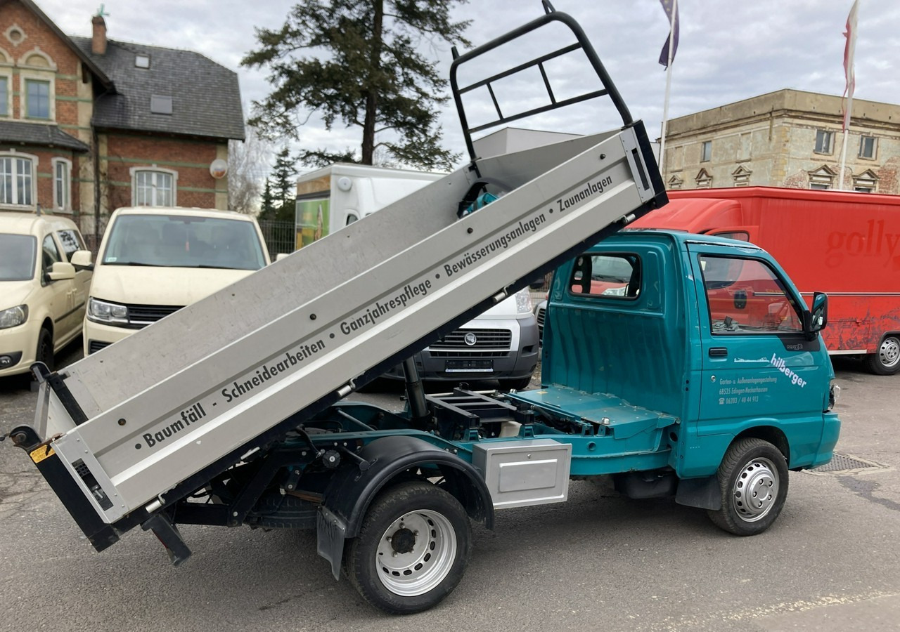 Piaggio Piaggio porter Maxi Wywrotka bliżniacze koła 2017 - Kipper bestelwagen: afbeelding 1 Piaggio Piaggio porter Maxi Wywrotka bliżniacze koła 2017 - Kipper bestelwagen: afbeelding 1