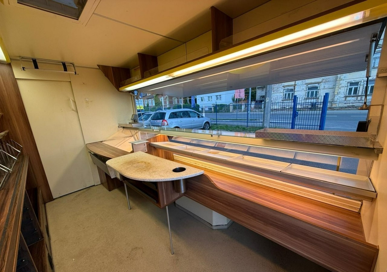 Renault Master Autosklep pieczyw Sklep Gastronomiczny Food Truck Foodtruck BORCO 20 - Zelfrijdende verkoopwagen: afbeelding 4 Renault Master Autosklep pieczyw Sklep Gastronomiczny Food Truck Foodtruck BORCO 20 - Zelfrijdende verkoopwagen: afbeelding 4