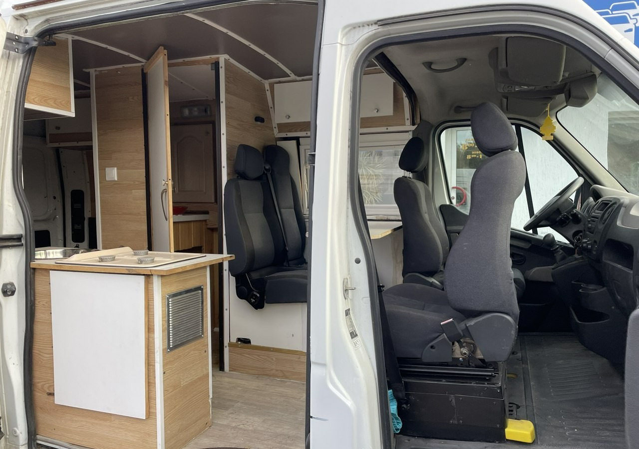 Renault Master Master 2.3-125 KM Ala - Kamper Klima Projekt do skończenia 2010 - Gesloten bestelwagen: afbeelding 3 Renault Master Master 2.3-125 KM Ala - Kamper Klima Projekt do skończenia 2010 - Gesloten bestelwagen: afbeelding 3