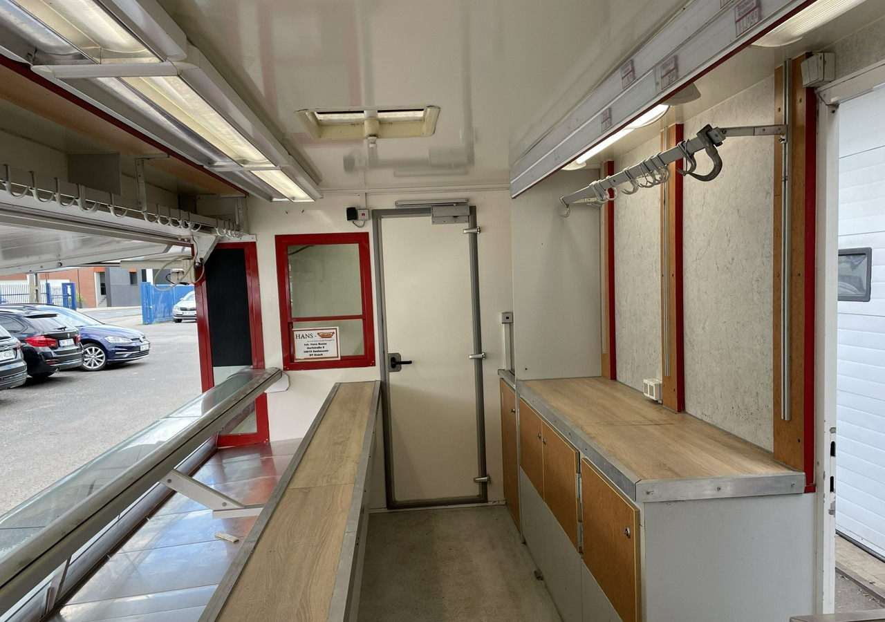 Renault Master Master Autosklep wędlin Gastronomiczna food truck foodtruck sklep 20 - Zelfrijdende verkoopwagen: afbeelding 3 Renault Master Master Autosklep wędlin Gastronomiczna food truck foodtruck sklep 20 - Zelfrijdende verkoopwagen: afbeelding 3