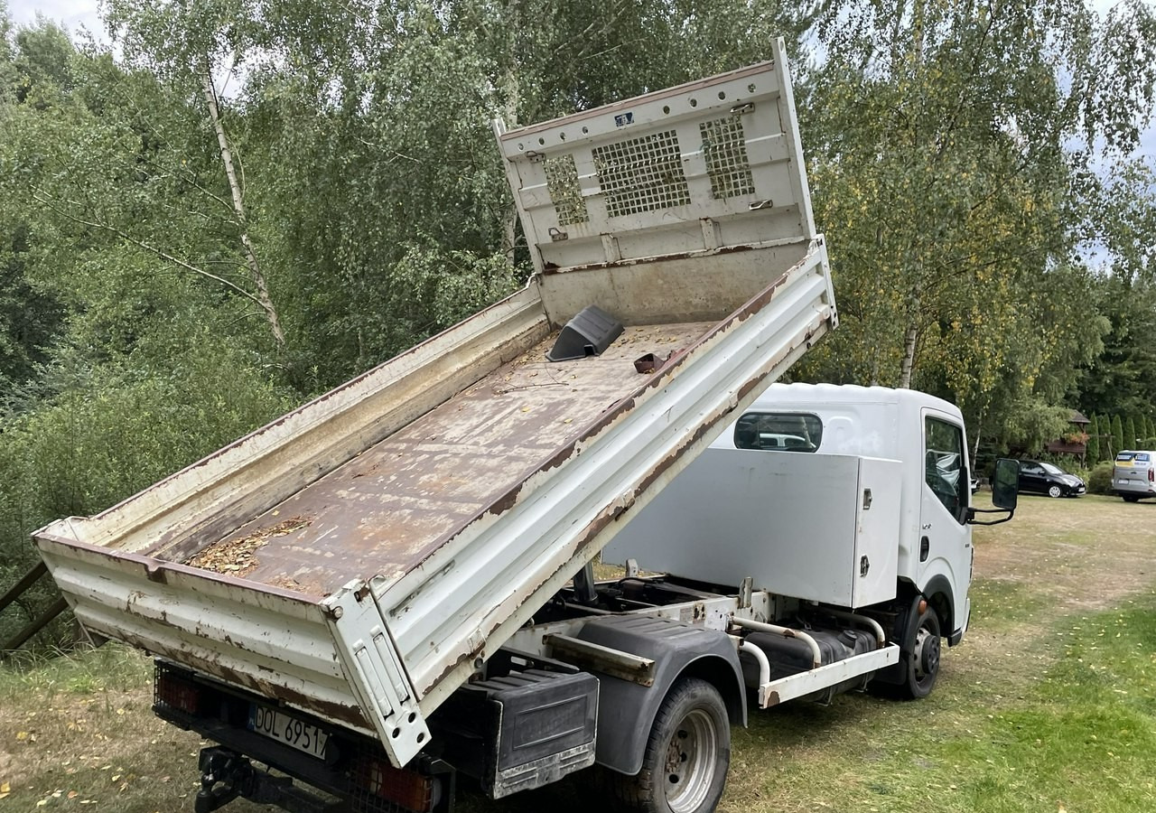 Renault Maxity Renault Maxity 3,0-150KM Canter Wywrotka skrzynia 2010 - Kipper bestelwagen: afbeelding 3 Renault Maxity Renault Maxity 3,0-150KM Canter Wywrotka skrzynia 2010 - Kipper bestelwagen: afbeelding 3