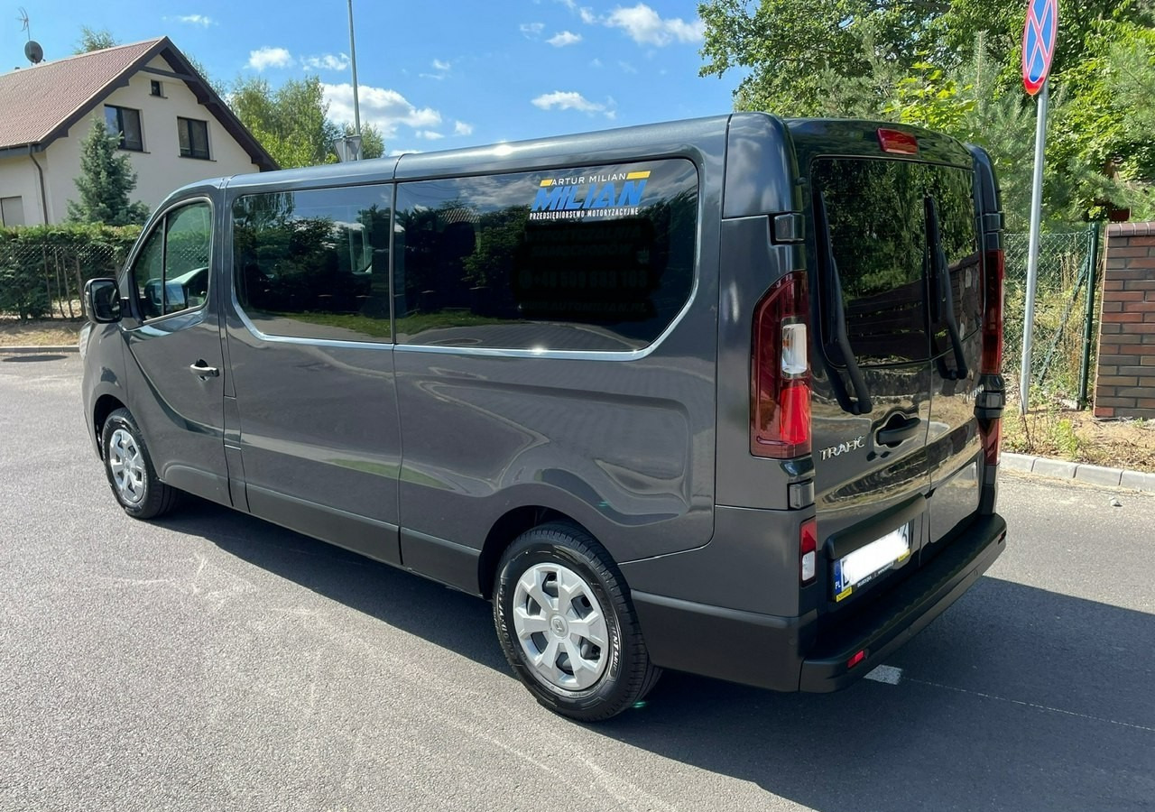 Renault Trafic III 2.0dci 150KM 9-osobowy do przewozu niepełnosprawnych RAMPA 2022 PFRO - Personenwagen: afbeelding 4 Renault Trafic III 2.0dci 150KM 9-osobowy do przewozu niepełnosprawnych RAMPA 2022 PFRO - Personenwagen: afbeelding 4