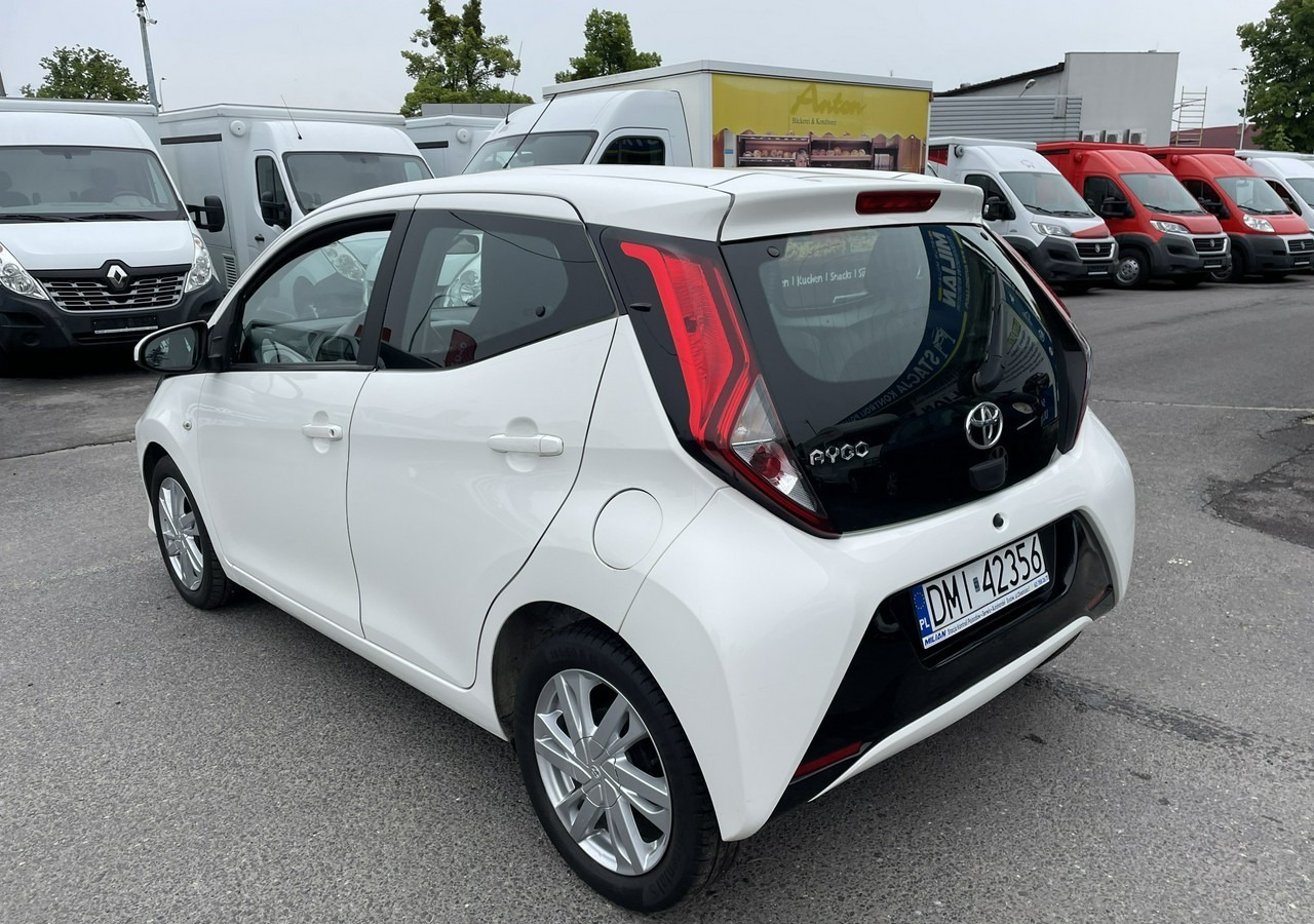 Toyota Aygo II Toyota Aygo 1.0 VVT-i JBL Edition bezyna+LPG Salon PL 2020 - Hatchback: afbeelding 2 Toyota Aygo II Toyota Aygo 1.0 VVT-i JBL Edition bezyna+LPG Salon PL 2020 - Hatchback: afbeelding 2