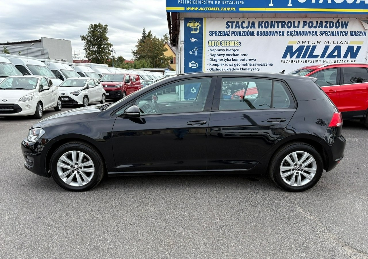 Volkswagen Golf VII VII 1,6 TDI 110KM 153TKM Klimatronik Navi Alu PDC 2015 Bez wkładu fi - Hatchback: afbeelding 3 Volkswagen Golf VII VII 1,6 TDI 110KM 153TKM Klimatronik Navi Alu PDC 2015 Bez wkładu fi - Hatchback: afbeelding 3