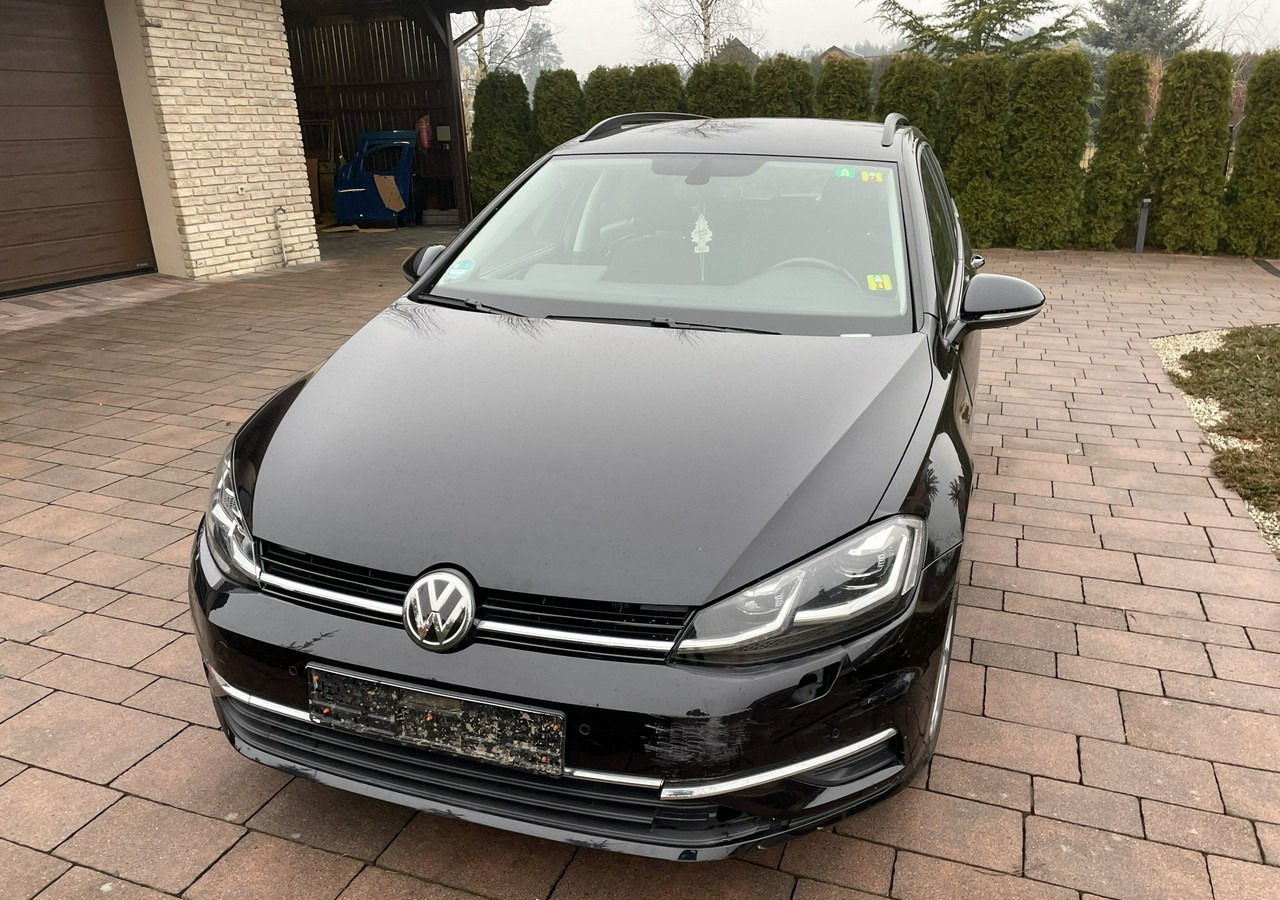 Volkswagen Golf VIII Volkswagen Golf VII 1.0 -115KM TSI 39482km Comfortline Model 2021 - Personenwagen: afbeelding 4 Volkswagen Golf VIII Volkswagen Golf VII 1.0 -115KM TSI 39482km Comfortline Model 2021 - Personenwagen: afbeelding 4