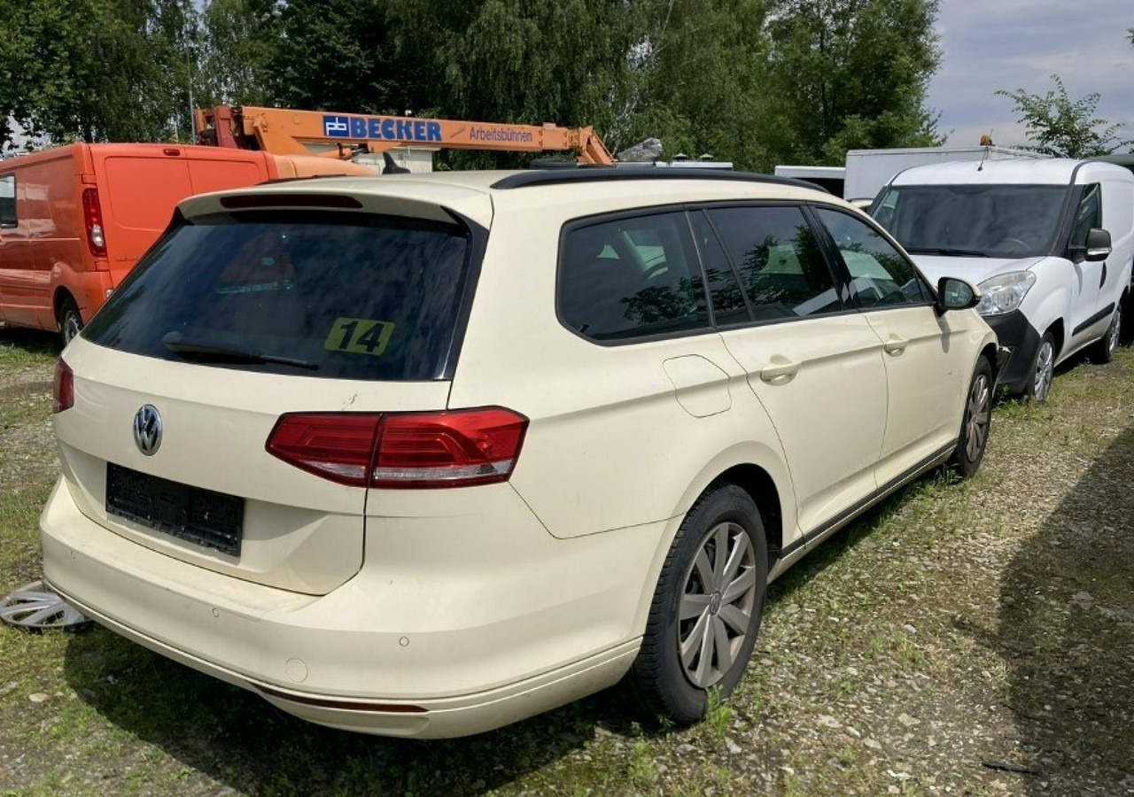 Volkswagen Passat B8 Passat B8 2.0-150KM 2018 - Personenwagen: afbeelding 4 Volkswagen Passat B8 Passat B8 2.0-150KM 2018 - Personenwagen: afbeelding 4