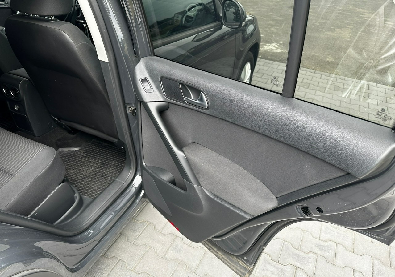 SUV Volkswagen Tiguan II 1.4TSI DSG 150KM LIFT 2016 Automat Navi Klima Alu: afbeelding 12 SUV Volkswagen Tiguan II 1.4TSI DSG 150KM LIFT 2016 Automat Navi Klima Alu: afbeelding 12