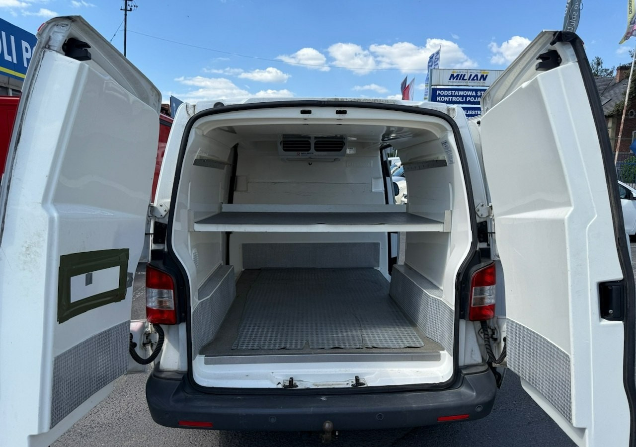 Volkswagen Transporter Transporter T5 LIFT 2.0-180 KM, DSG7 Chłodnia Konvekta Model 2012 - Koelwagen: afbeelding 1 Volkswagen Transporter Transporter T5 LIFT 2.0-180 KM, DSG7 Chłodnia Konvekta Model 2012 - Koelwagen: afbeelding 1