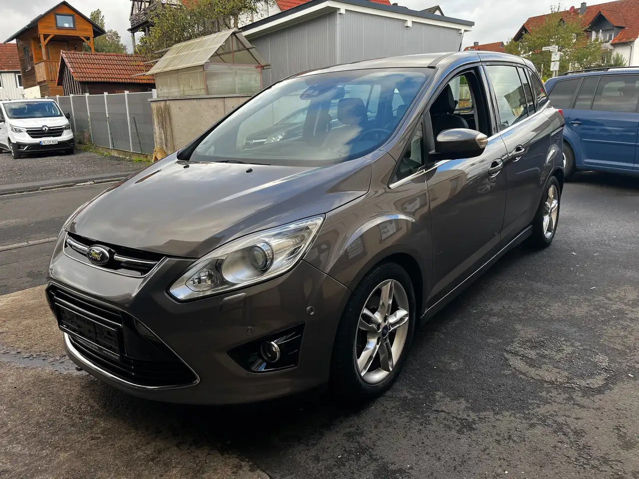 Ford Grand C-Max Titanium Getriebeschaden - Personenwagen: afbeelding 1 Ford Grand C-Max Titanium Getriebeschaden - Personenwagen: afbeelding 1