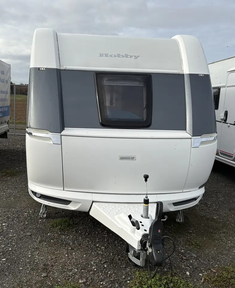 Hobby 540UFf Wohnwagen queensbett - Caravan: afbeelding 2 Hobby 540UFf Wohnwagen queensbett - Caravan: afbeelding 2