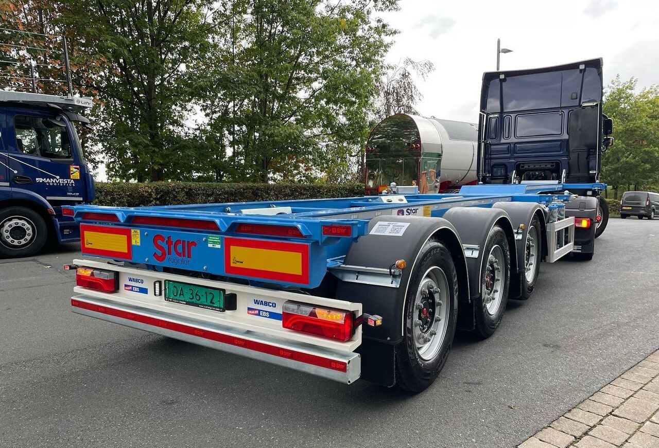 Star Yagcilar Telescopic container carrier - Containertransporter/ Wissellaadbak oplegger: afbeelding 2 Star Yagcilar Telescopic container carrier - Containertransporter/ Wissellaadbak oplegger: afbeelding 2