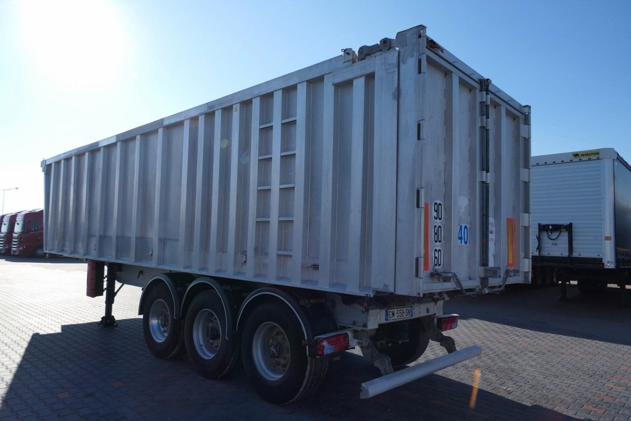 Benalu TIPPER 45 M3/WHOLE ALUMINIUM/5700 KG/FLAP-DOORS - Kipper oplegger: afbeelding 5 Benalu TIPPER 45 M3/WHOLE ALUMINIUM/5700 KG/FLAP-DOORS - Kipper oplegger: afbeelding 5