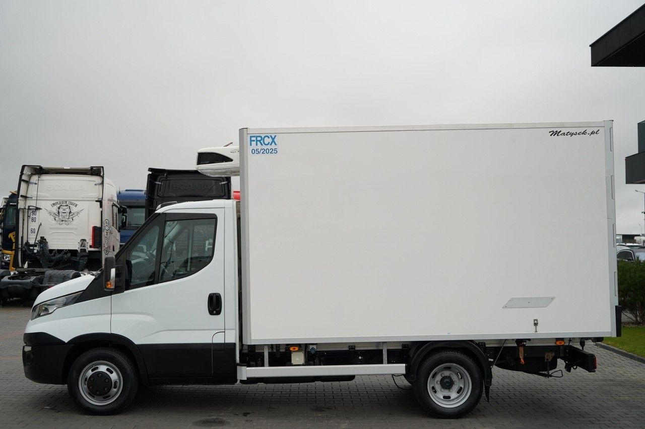 Iveco DAILY 35.120 / CHŁODNIA LAMBERET / AGREGAT CARRI - Koelwagen: afbeelding 4 Iveco DAILY 35.120 / CHŁODNIA LAMBERET / AGREGAT CARRI - Koelwagen: afbeelding 4