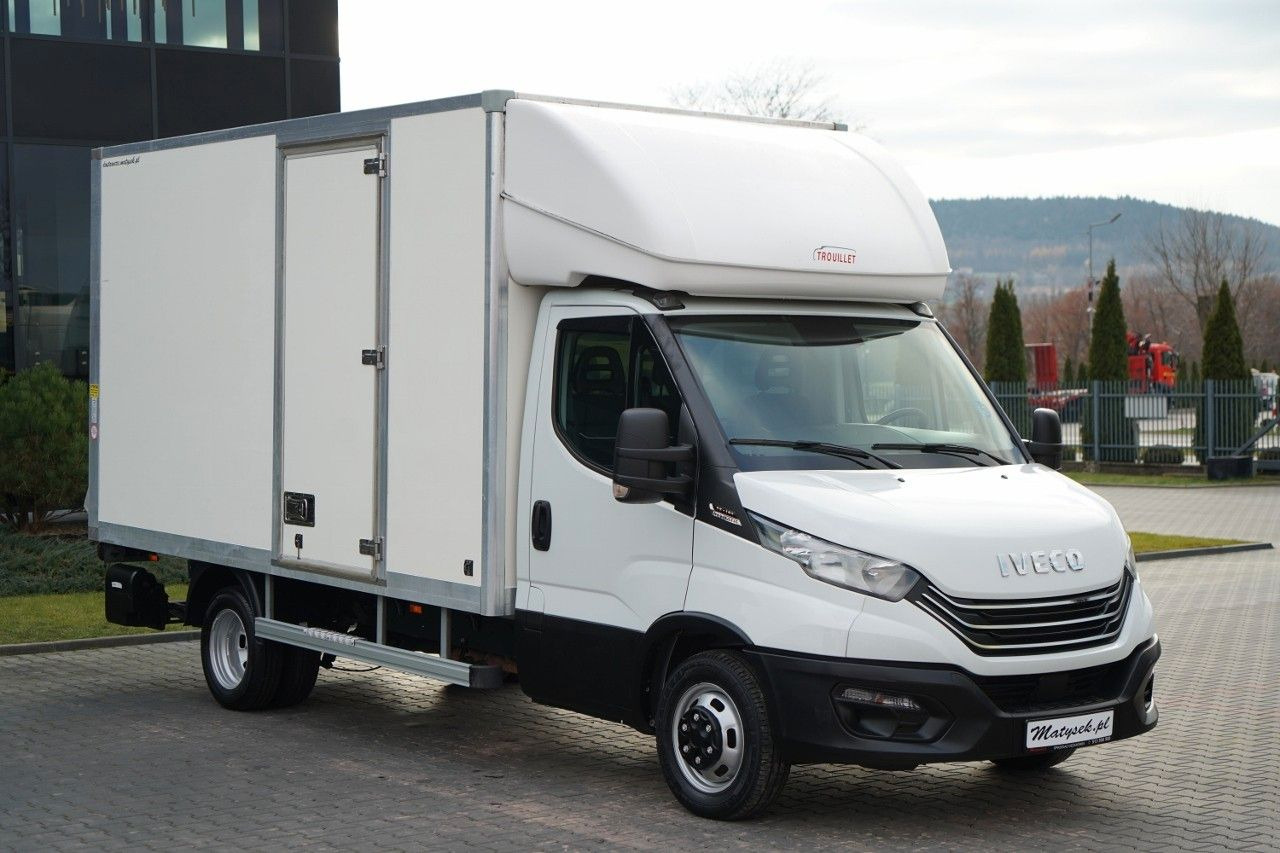 Iveco DAILY 35-160 / KONTENER 4,25 M / IZOTERMA AUTOM - Koelwagen: afbeelding 1 Iveco DAILY 35-160 / KONTENER 4,25 M / IZOTERMA AUTOM - Koelwagen: afbeelding 1