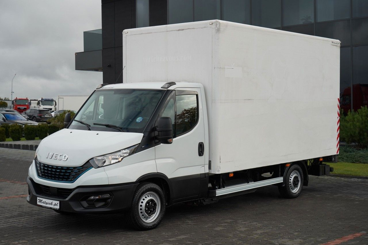Iveco DAILY 35-NP / CNG / KONTENER / MANUAL / WINDA PA - Koelwagen: afbeelding 4 Iveco DAILY 35-NP / CNG / KONTENER / MANUAL / WINDA PA - Koelwagen: afbeelding 4