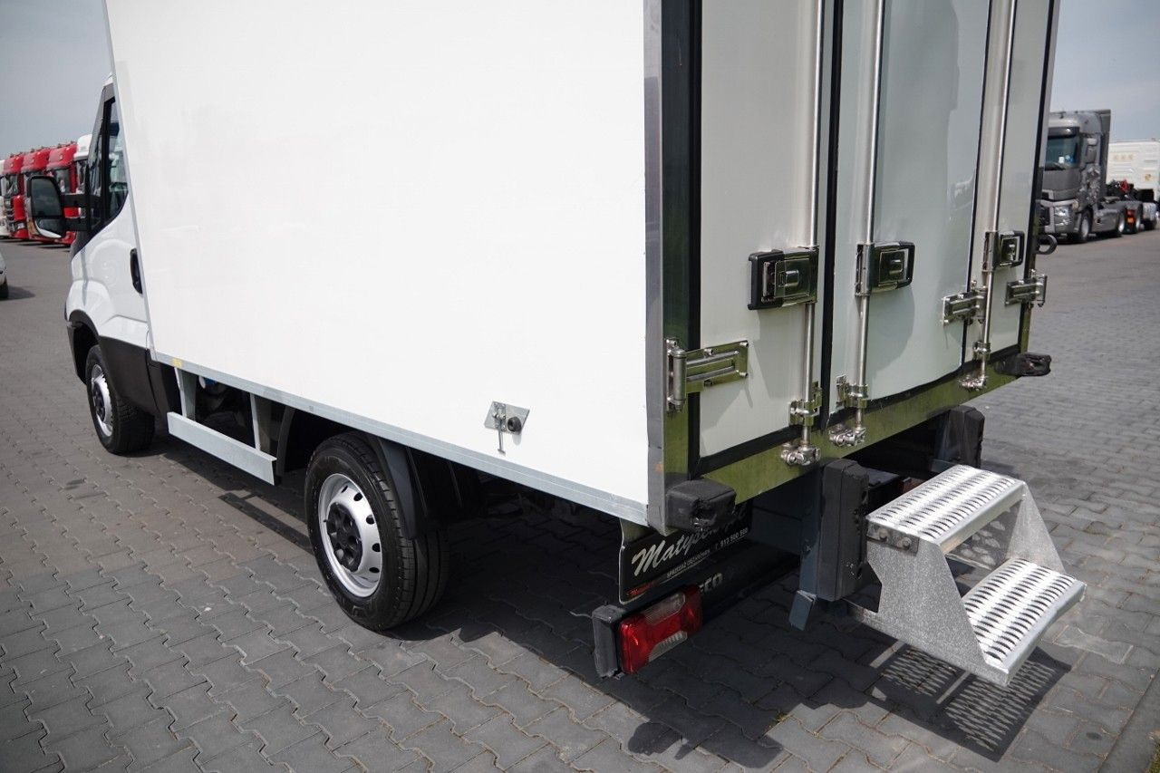 Iveco DAILY / CHŁODNIA / AGREGAT CARIER -XARIOS 200 / - Koelwagen: afbeelding 5 Iveco DAILY / CHŁODNIA / AGREGAT CARIER -XARIOS 200 / - Koelwagen: afbeelding 5
