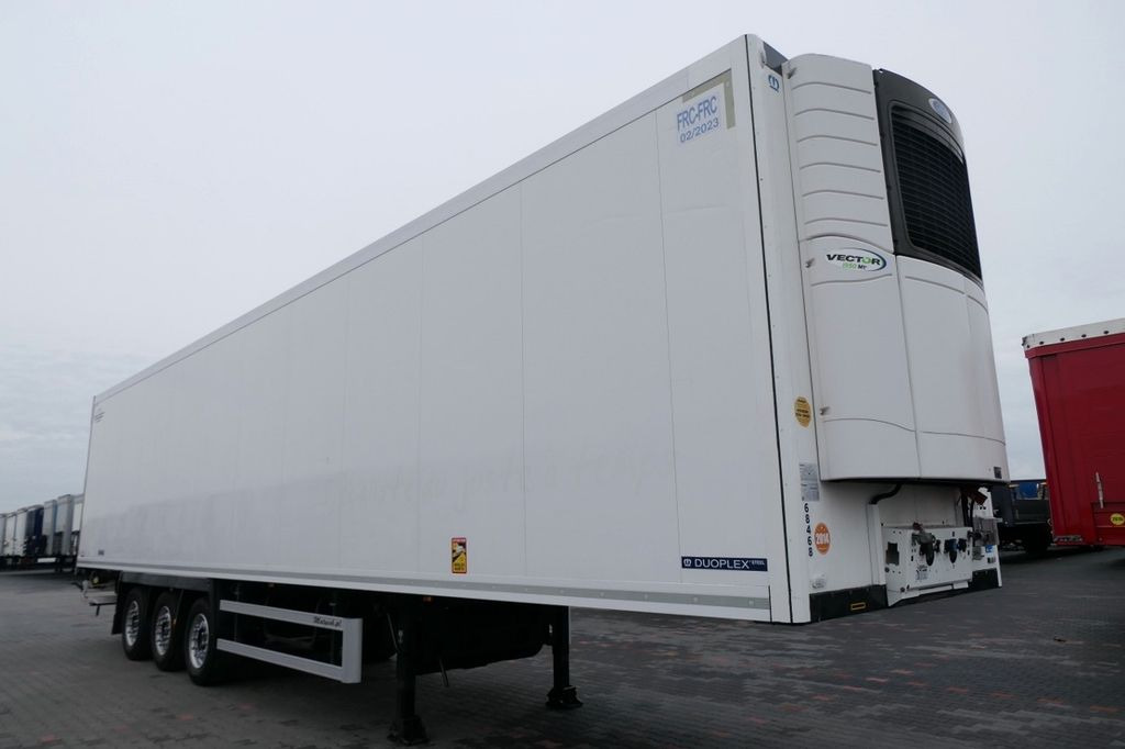 Krone KKRONE / CHŁODNIA / CARRIER VECTOR 1950 MT / BI Krone KKRONE / CHŁODNIA / CARRIER VECTOR 1950 MT / BI - Koelwagen oplegger: afbeelding 5 Krone KKRONE / CHŁODNIA / CARRIER VECTOR 1950 MT / BI Krone KKRONE / CHŁODNIA / CARRIER VECTOR 1950 MT / BI - Koelwagen oplegger: afbeelding 5