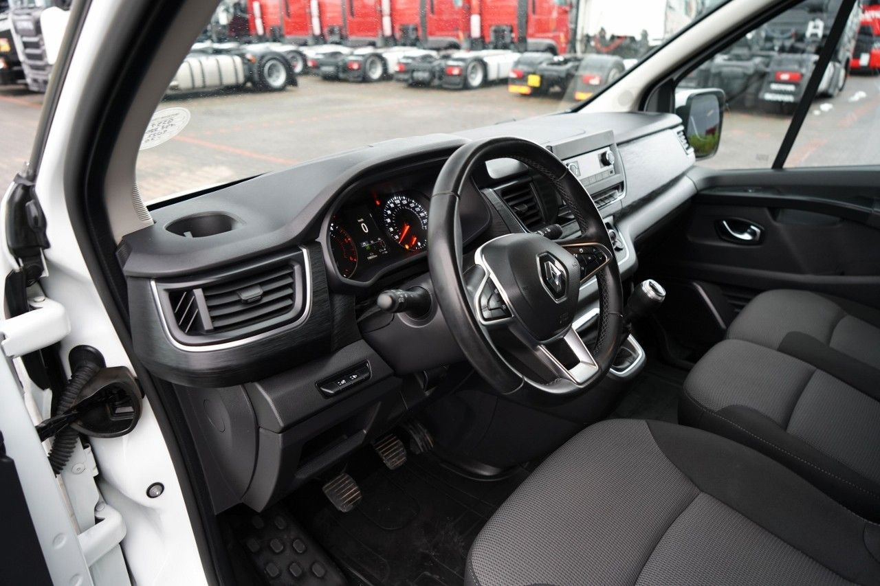 Personenvervoer Renault TRAFIC III / BUS / 9 MIEJSC / PIERWSZY WŁAŚCICIE: afbeelding 25 Personenvervoer Renault TRAFIC III / BUS / 9 MIEJSC / PIERWSZY WŁAŚCICIE: afbeelding 25