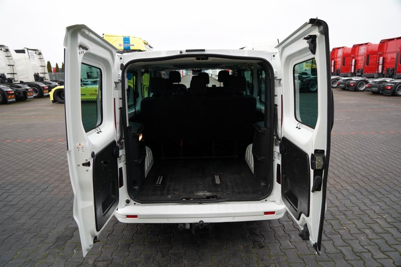 Personenvervoer Renault TRAFIC III / BUS / 9 MIEJSC / PIERWSZY WŁAŚCICIE: afbeelding 21 Personenvervoer Renault TRAFIC III / BUS / 9 MIEJSC / PIERWSZY WŁAŚCICIE: afbeelding 21
