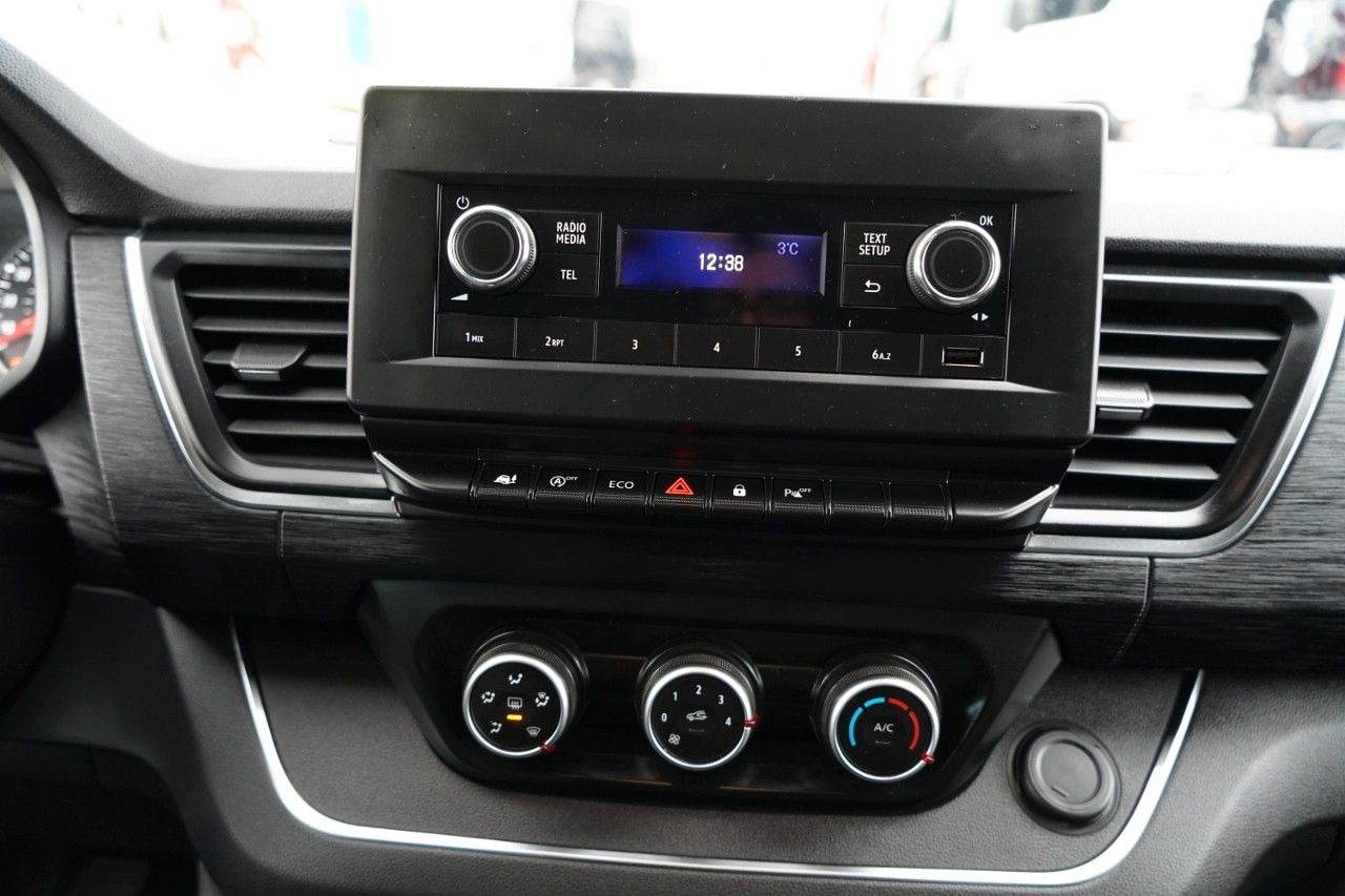 Personenvervoer Renault TRAFIC III / BUS / 9 MIEJSC / PIERWSZY WŁAŚCICIE: afbeelding 31 Personenvervoer Renault TRAFIC III / BUS / 9 MIEJSC / PIERWSZY WŁAŚCICIE: afbeelding 31