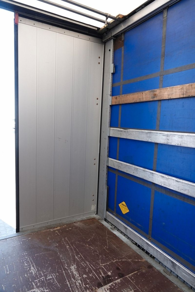 Leasing  Schmitz Cargobull FIRANKA / STANDARD / DACH PODNOSZONY / OŚ PODNO Schmitz Cargobull FIRANKA / STANDARD / DACH PODNOSZONY / OŚ PODNO: afbeelding 13