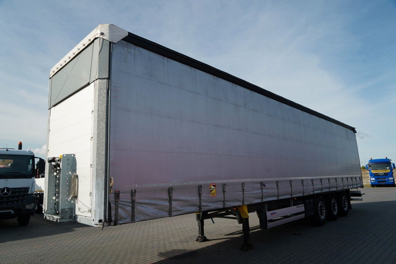 Schmitz Cargobull / FIRANKA / STANDARD / OŚ PODNOSZONA / DACH PODN - Schuifzeiloplegger: afbeelding 4 Schmitz Cargobull / FIRANKA / STANDARD / OŚ PODNOSZONA / DACH PODN - Schuifzeiloplegger: afbeelding 4