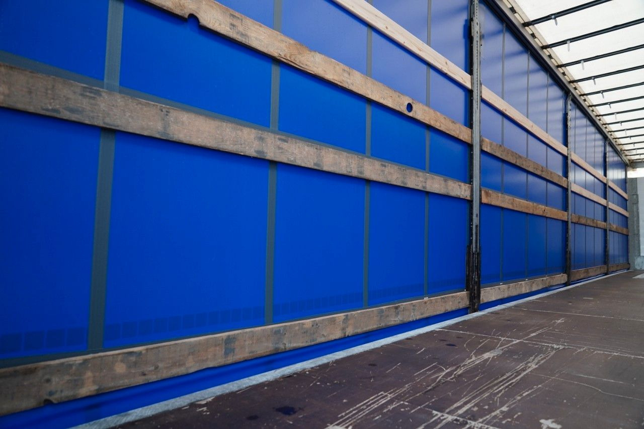 Schuifzeiloplegger Schmitz Cargobull FIRANKA / STANDARD / OS PODNOSZONA: afbeelding 16 Schuifzeiloplegger Schmitz Cargobull FIRANKA / STANDARD / OS PODNOSZONA: afbeelding 16