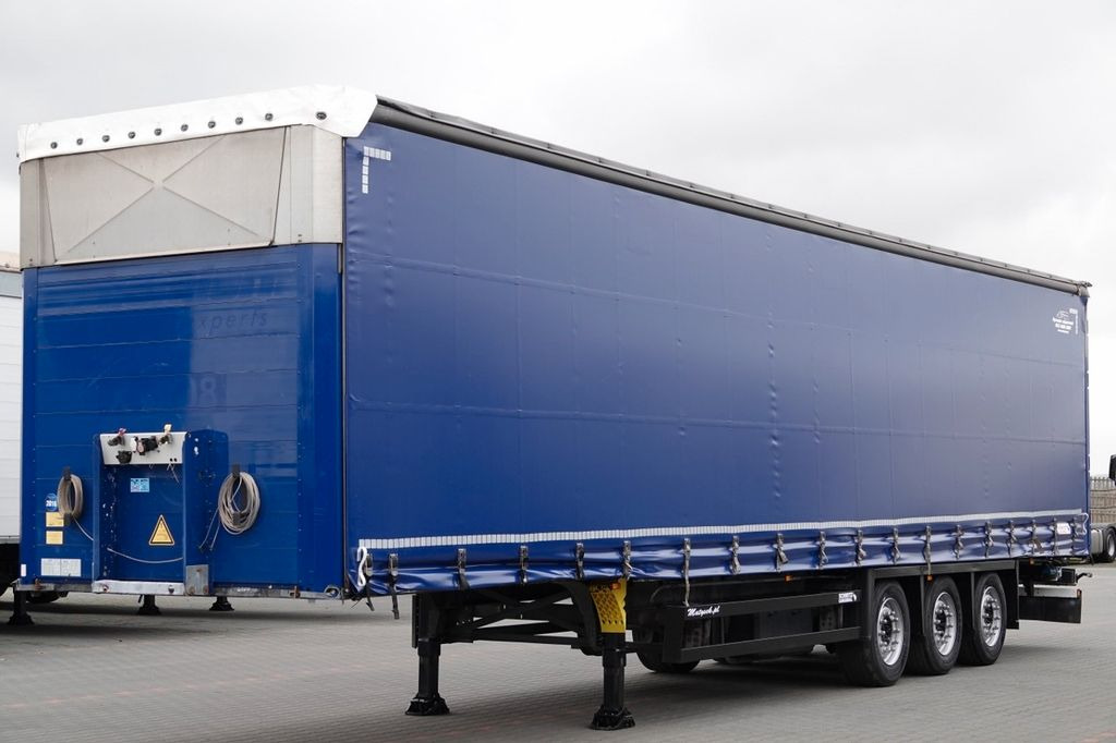 Schmitz Cargobull FIRANKA VARIOS / PODNOSZONY DACH / STANDARD - Schuifzeiloplegger: afbeelding 1 Schmitz Cargobull FIRANKA VARIOS / PODNOSZONY DACH / STANDARD - Schuifzeiloplegger: afbeelding 1