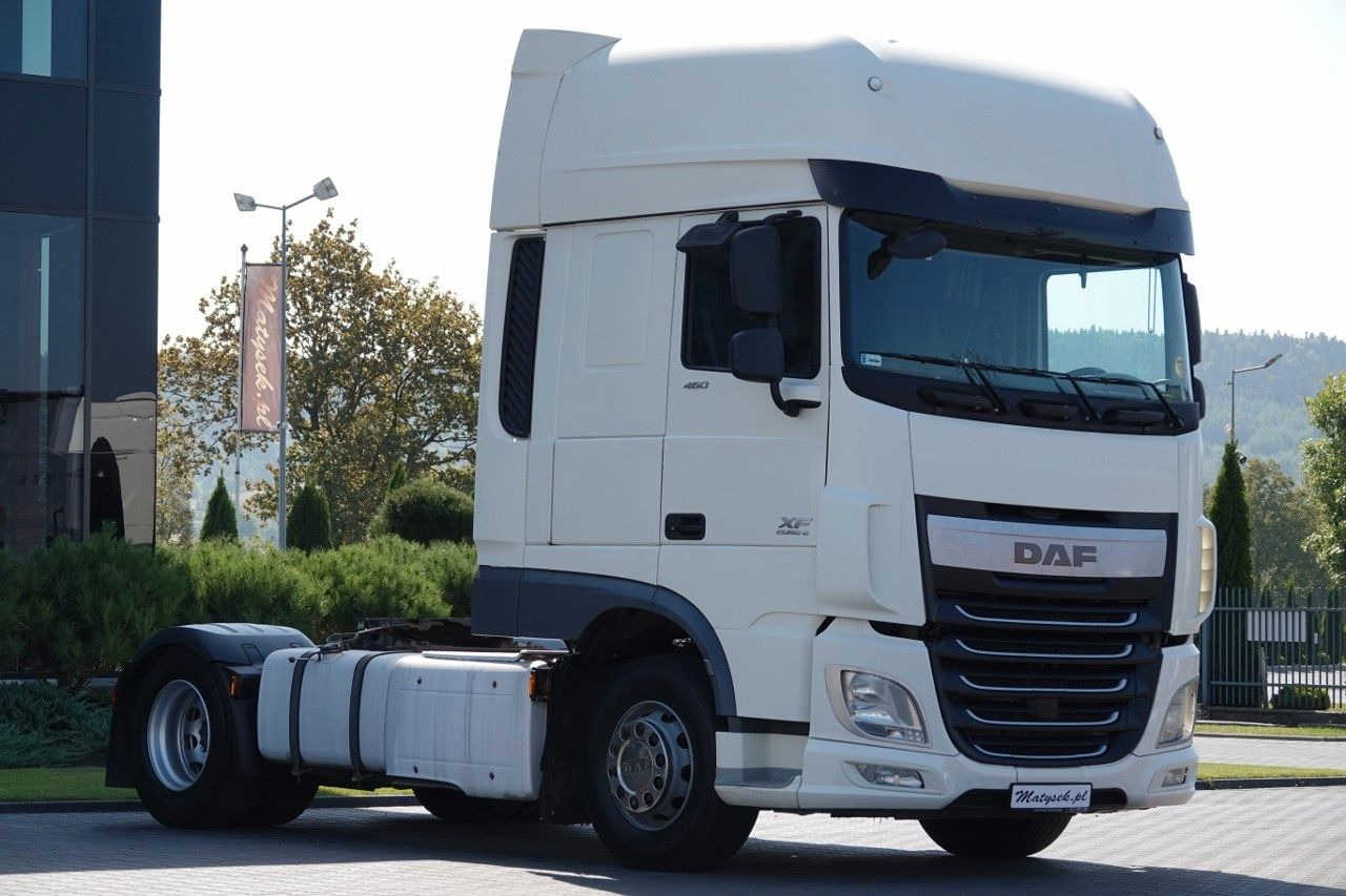 DAF XF 460 / MANUAL / STANDARD / SUPER SPACE CAB - Trekker: afbeelding 1 DAF XF 460 / MANUAL / STANDARD / SUPER SPACE CAB - Trekker: afbeelding 1