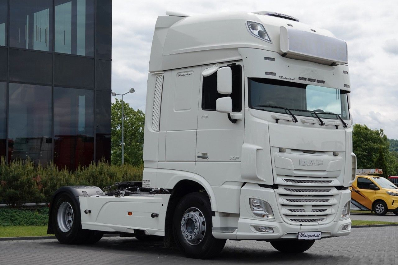 DAF XF 530 / HYDRAULIKA / I-PARK COOL / SSC / PO KO - Trekker: afbeelding 2 DAF XF 530 / HYDRAULIKA / I-PARK COOL / SSC / PO KO - Trekker: afbeelding 2