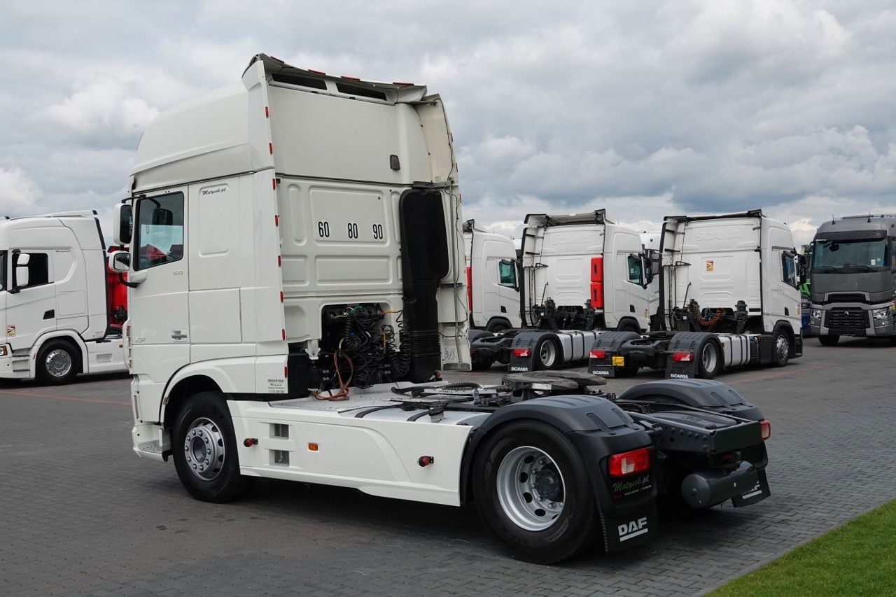 DAF XF 530 / HYDRAULIKA / I-PARK COOL / SSC / PO KO - Trekker: afbeelding 4 DAF XF 530 / HYDRAULIKA / I-PARK COOL / SSC / PO KO - Trekker: afbeelding 4