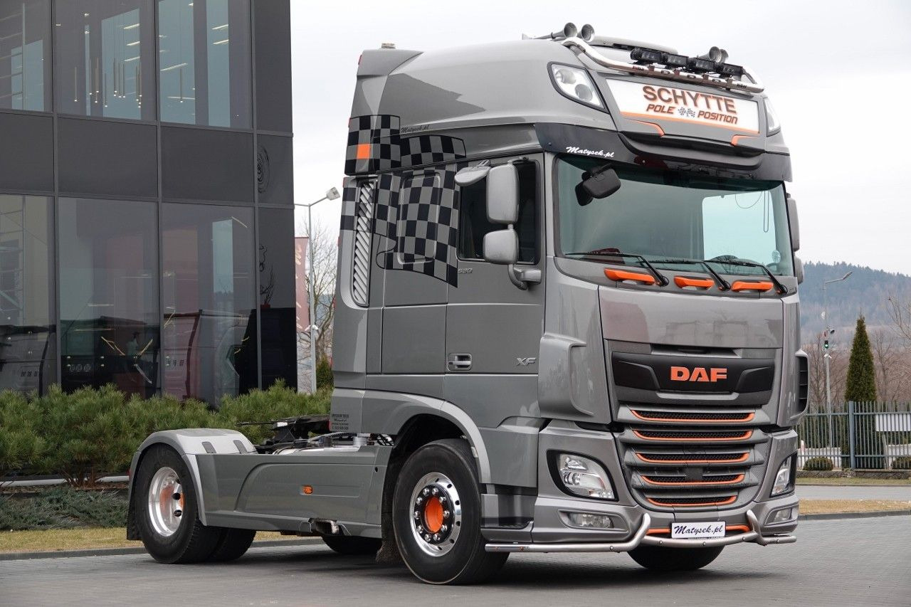 Trekker DAF XF 530 / RETARDER / I-PARK COOL / HYDRAULIKA / A: afbeelding 1