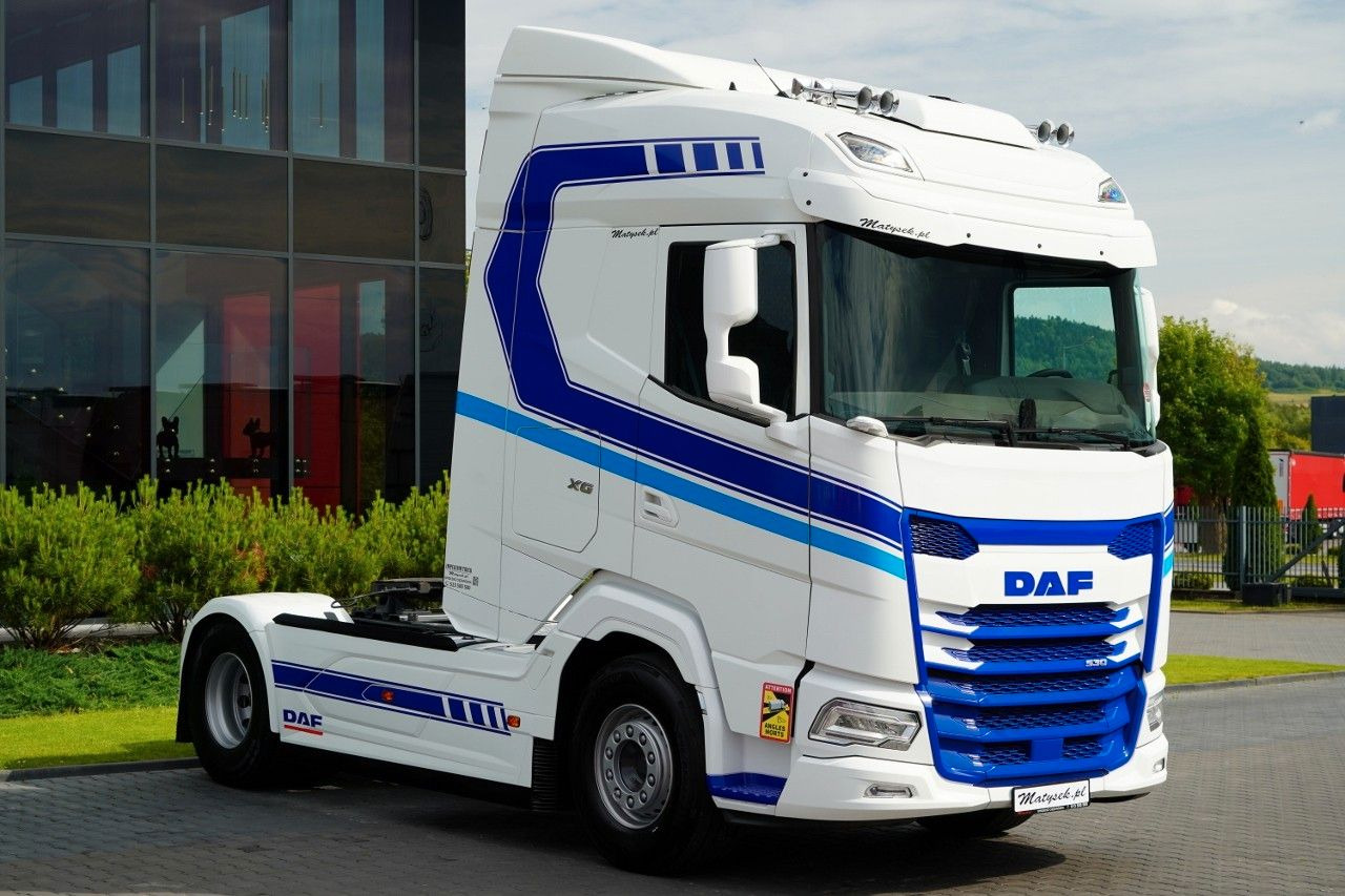 DAF XG 530 / RETARDER / FULL AIRMATIC / I-PARK COOL - Trekker: afbeelding 2 DAF XG 530 / RETARDER / FULL AIRMATIC / I-PARK COOL - Trekker: afbeelding 2