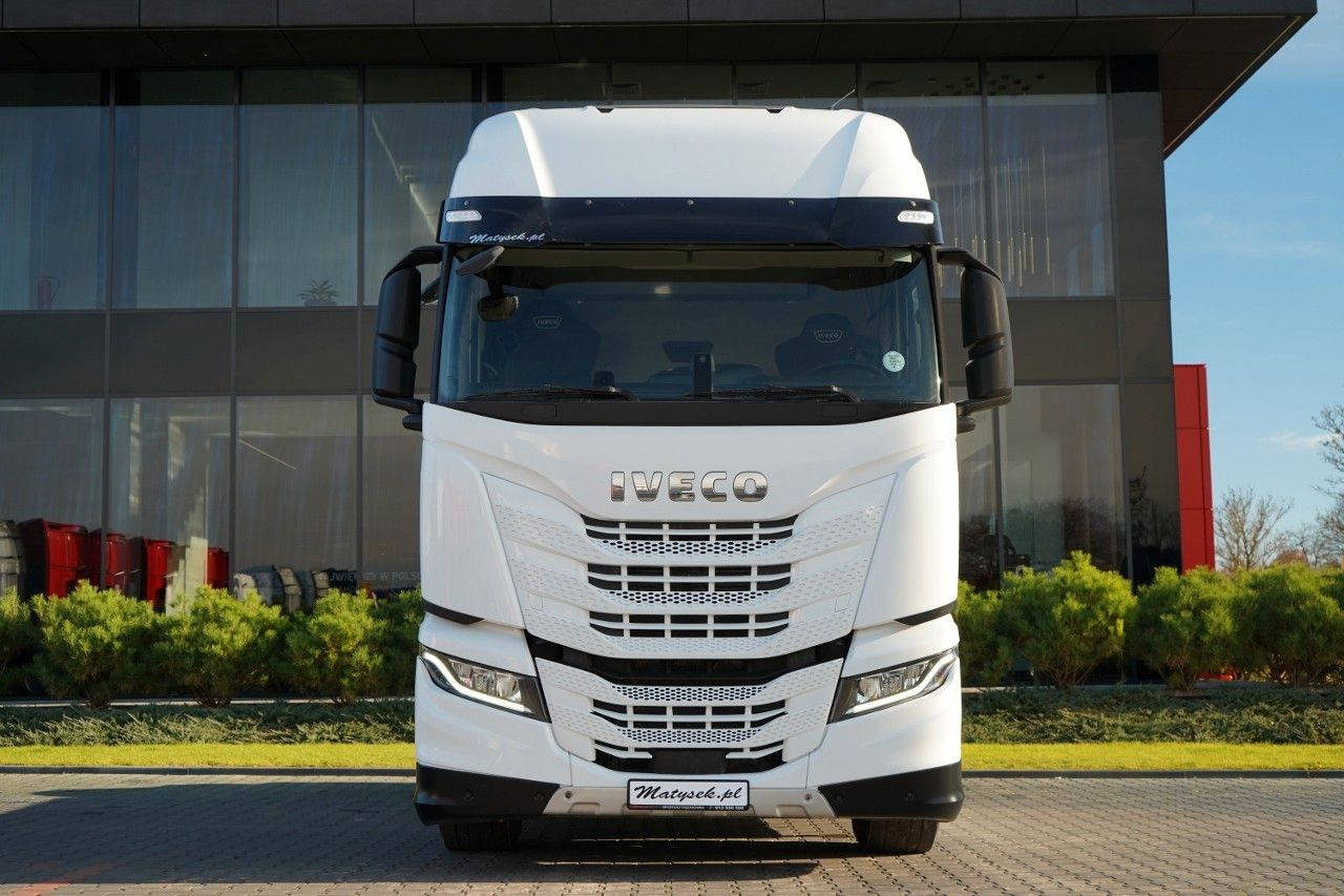 Iveco S-WAY 510 / RETARDER / HYDRAULIKA / I-PARK COOL - Trekker: afbeelding 3 Iveco S-WAY 510 / RETARDER / HYDRAULIKA / I-PARK COOL - Trekker: afbeelding 3