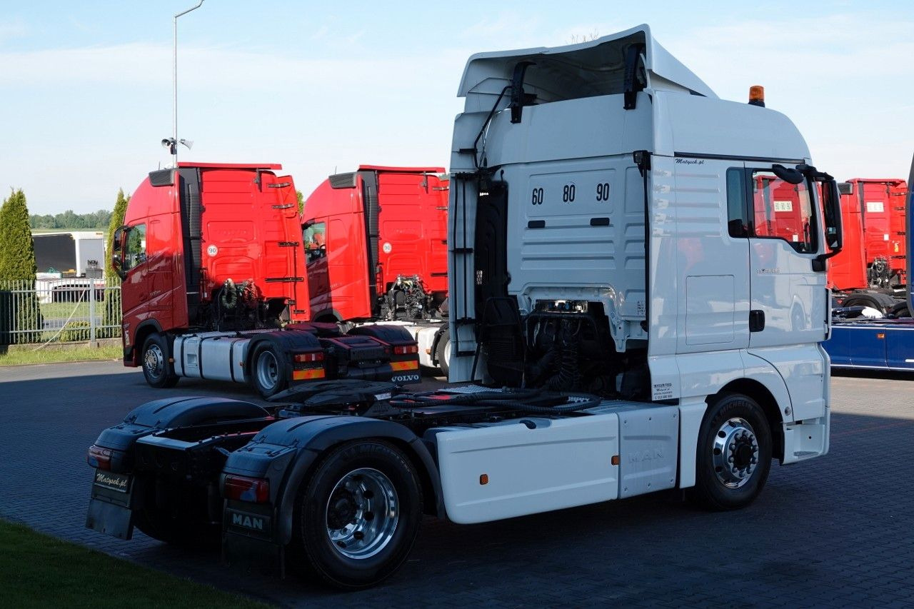 MAN TGX 18.480 / 4x4 / HYDRAULIKA / HYDRODRIVE / EUR MAN TGX 18.480 / 4x4 / HYDRAULIKA / HYDRODRIVE / EUR - Trekker: afbeelding 5 MAN TGX 18.480 / 4x4 / HYDRAULIKA / HYDRODRIVE / EUR MAN TGX 18.480 / 4x4 / HYDRAULIKA / HYDRODRIVE / EUR - Trekker: afbeelding 5