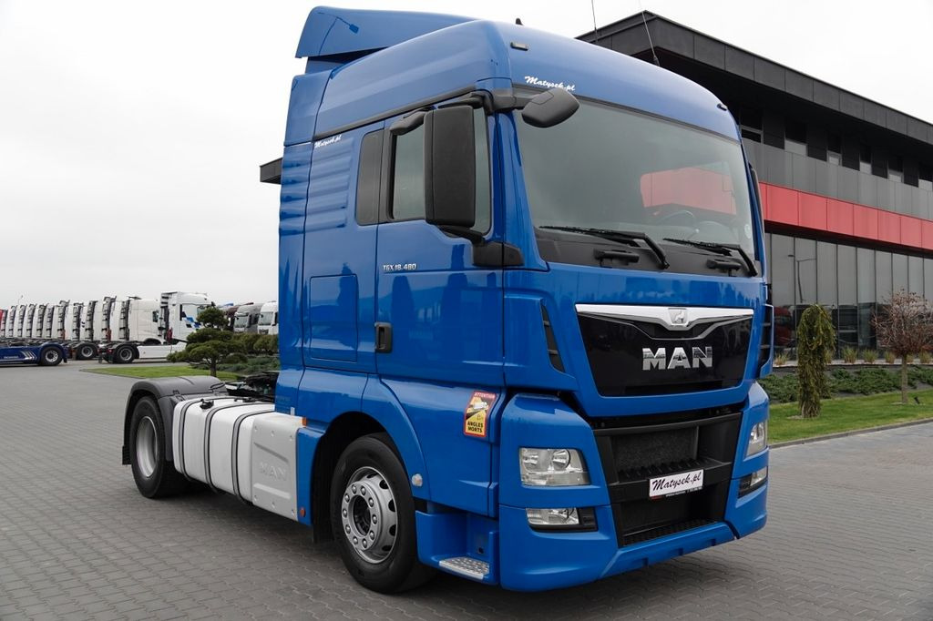 MAN TGX 18. 480 / MANUAL / XLX / 2015 ROK / 1400 L MAN TGX 18. 480 / MANUAL / XLX / 2015 ROK / 1400 L - Trekker: afbeelding 3 MAN TGX 18. 480 / MANUAL / XLX / 2015 ROK / 1400 L MAN TGX 18. 480 / MANUAL / XLX / 2015 ROK / 1400 L - Trekker: afbeelding 3